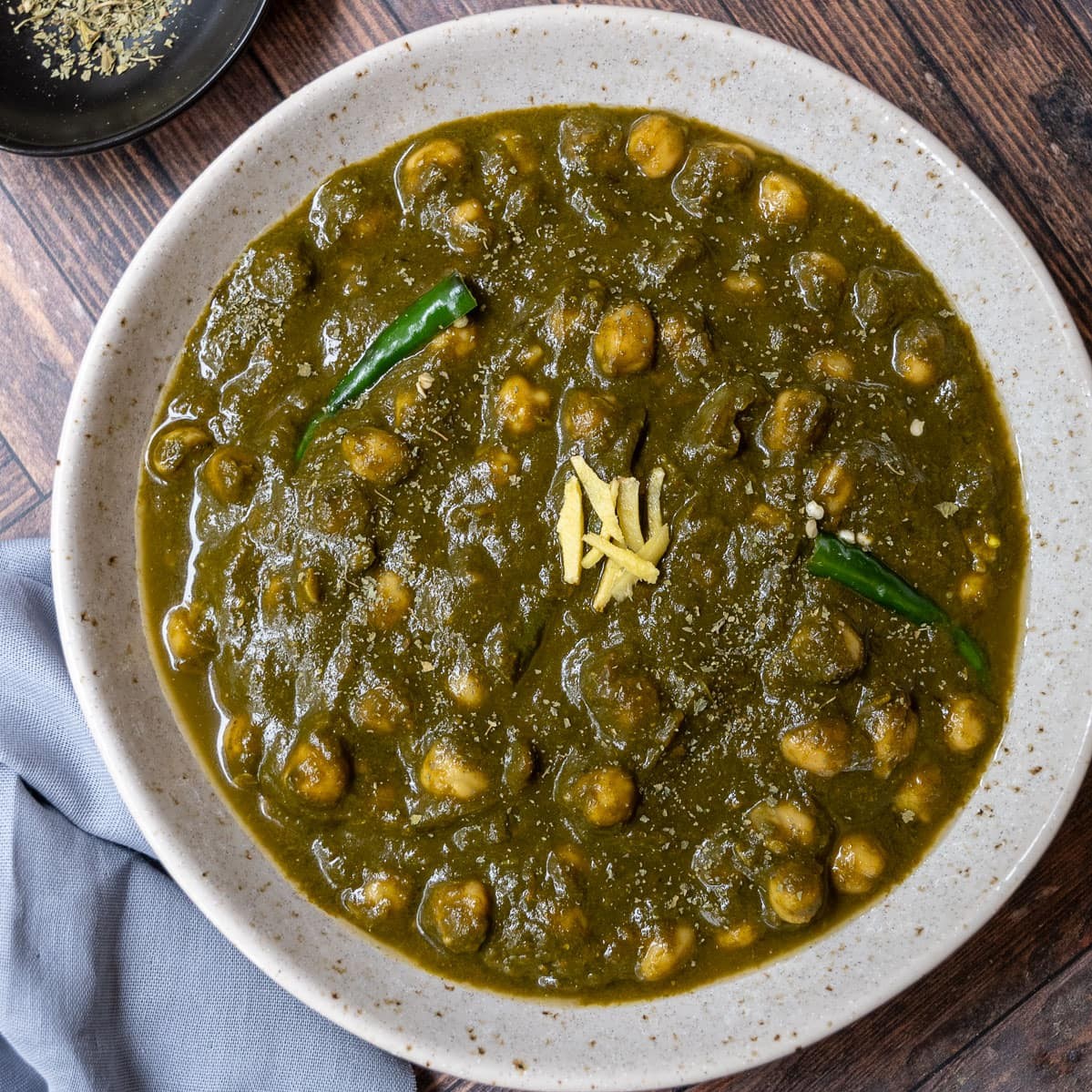 Chenna Saag